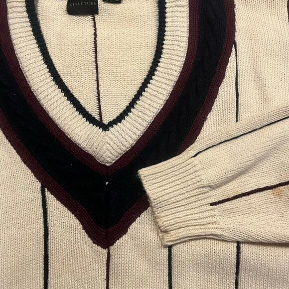 Vintage Cambridge Classics By Mervyn’s Men Large Preppy‎ V Neck Knit Sweater - Picture 1 of 6